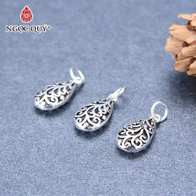 Charm treo giọt nước họa tiết hoa văn - Ngọc Quý Gemstones