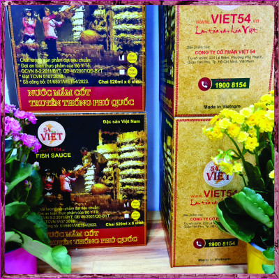 1 Thùng NƯỚC MẮM CỐT PHÚ QUỐC 40N - 40 độ đạm - 1 thùng 6 chai.