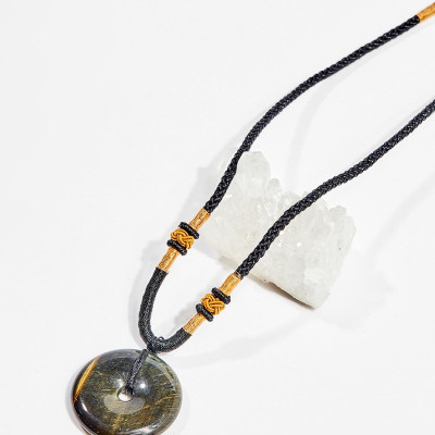 Dây chuyền phong thủy đá mắt hổ xanh đen đồng điếu 3cm mệnh thủy , mộc - Ngọc Quý Gemstones