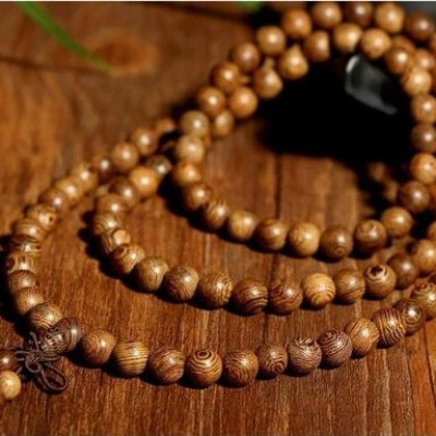 Vòng tay nam nữ 108 hạt 8 ly gỗ đàn hương