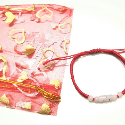 Vòng tay chỉ đỏ may mắn bình an kèm túi đỏ làm quà tặng - trụ khắc ống may mắn