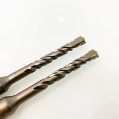 MŨI KHOAN BÊ TÔNG SDS ĐƯỜNG KÍNH PHI Ø 6 DÀI 110MM ĐẦU DẸT KYNKO MKDBTSDSP- 6110