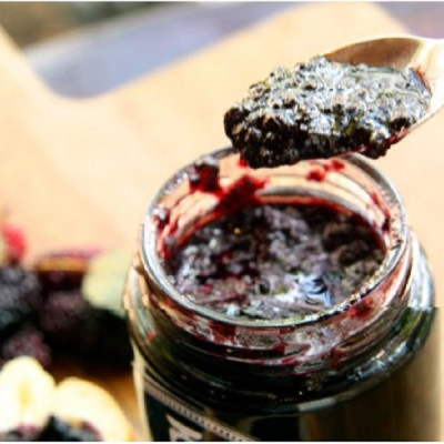 Mứt Dâu Tằm - La Petite Epicerie Saigon 220g