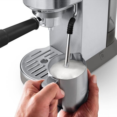 Máy pha cà phê espresso DeLonghi Dedica Duo EC890.M - Hàng Chính Hãng