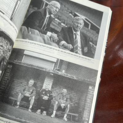 HỒI KÝ ALEX FERGUSON – Sir Alex Ferguson - Nguyễn Dương Hiếu, Nguyễn Nhất Duy, Đặng Nguyễn Hiếu Trung dịch - NXB Trẻ (bìa mềm)