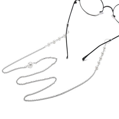 Dây đeo gọng kính hạt ngọc nhỏ bất đối xứng ấn tượng nổi bật