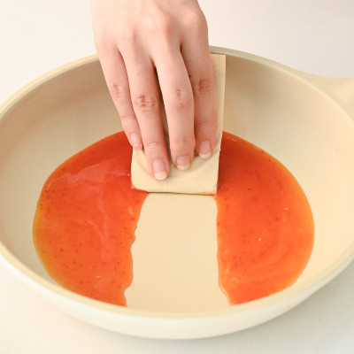 Chảo chiên chống dính phủ gốm Hàn Quốc size 24cm cán gỗ đáy từ