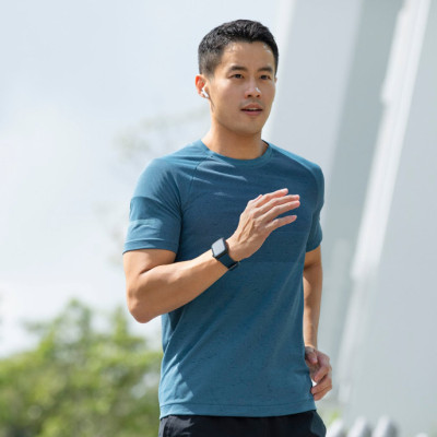 Dây đeo UNIQ Linus Waterproof Airsoft Silicone 38/40/41mm For Apple Watch Series 1-8/SE mềm mịn chống thấm mồ hôi nước