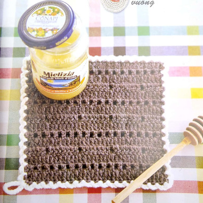 Bộ Sách Móc Len Sợi 15 Mẫu Thời Trang + Móc Len Sợi Tấm Lót, Thảm (Bộ 2 Cuốn)