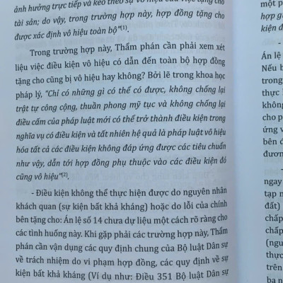 Bình luận các án lệ tranh chấp về đất đai – Góc nhìn từ thực tiễn xét xử của Thẩm phán (tập 1 và 2)
