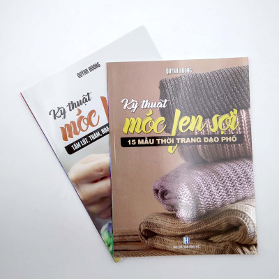 Bộ Sách Móc Len Sợi 15 Mẫu Thời Trang + Móc Len Sợi Tấm Lót, Thảm (Bộ 2 Cuốn)