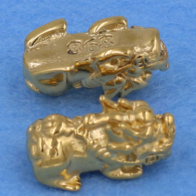 Vòng đeo tay Thạch Anh Xanh Biển 8 ly - cẩn Tỳ Hưu Phong Thủy inox vàng VTAXBTHHKV8 - hợp mệnh Mộc, mệnh Thủy