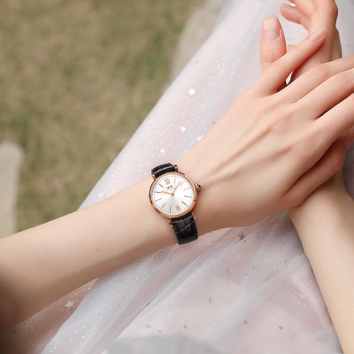 Đồng Hồ Nữ I&W Carnival 562L Chính Hãng BH 24T Chịu Nước 30m Kính Chống Xước Dây Da Cao Cấp ( Máy Quartz)