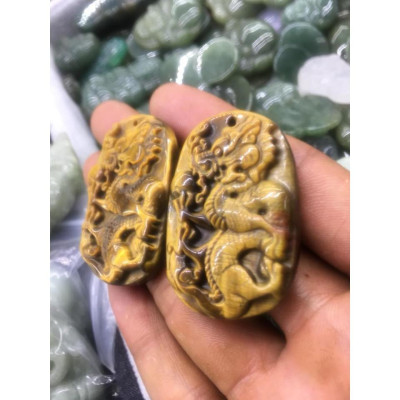 Mặt dây chuyền phong thủy đá Mắt Hổ 12 con giáp
