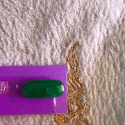 MẶT NHẪN ĐÁ CẨM THẠCH YÊN NGỰA  MÀU XANH LÁ TƯƠI SIZE DÀI 19MM X NGANG 8MM X DẦY 3MM  NỮ MỆNH MỘC HỎA THỦY LÊN NHẪN Ạ