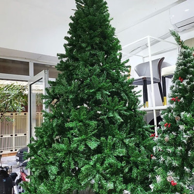 Cây thông noel màu xanh 1m2 - Tán dày và đẹp, cây thông chắc chắn và dể tháo lắp