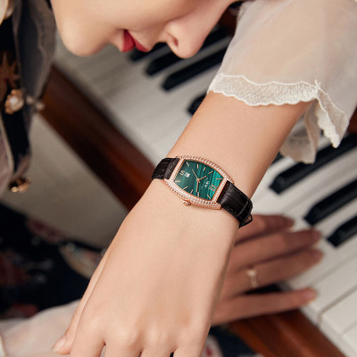 Đồng hồ nữ chính hãng IW Carnival IW537L-1 Kính chống xước ,Chống nước 30m ,Bảo hành 24 tháng,Máy pin Quartz,dây da đen xịn,thiết kế mặt chữ nhật đơn giản dễ đeo