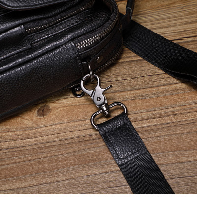 Túi đeo chéo nam DA BÒ THẬT – BEE GEE DCN9337