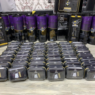 Bộ Vệ Sinh Giày Dép Crep Protect Cure Kit (gồm bàn chải, khăn lau, chai dung dịch vệ sinh 100ml và sách hướng dẫn) 