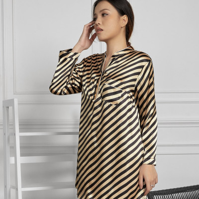 Đầm Ngủ Lụa Satin Cổ Trụ Tay Dài, Lệch Tà Maxivic, La Mộc - MM112110