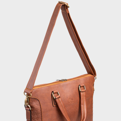 Cặp Công Sở Lata ( Thời trang nam basic đựng laptop 14,6 inch - Cặp da CA28 )