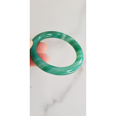 Vòng tay đá mã não xanh vân sọc trắng nhẹ mới Ni 53mm x cọng 9mm Vòng màu xanh ngọc đậm đều vân sọc đẹp ạ Nữ 52kg - 58kg đeo mệnh Mộc hỏa thủy ạ