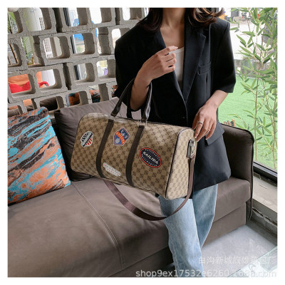 Túi xách du lịch phong cách mới - BEE GEE T1089