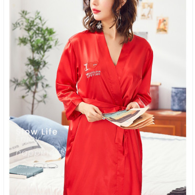 Váy ngủ lụa kèm áo choàng lụa sexy Q142 - Set ngủ lụa áo choàng kèm váy ngủ cao cấp - Đồ ngủ nữ