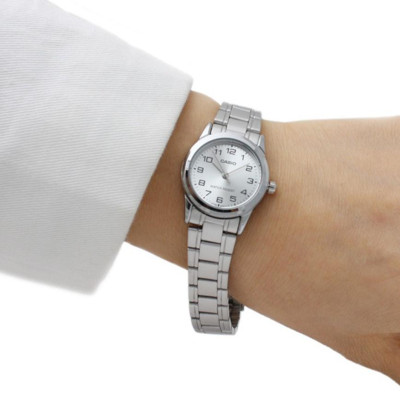 Đồng hồ nữ dây kim loại Casio LTP-V001D-7BUDF
