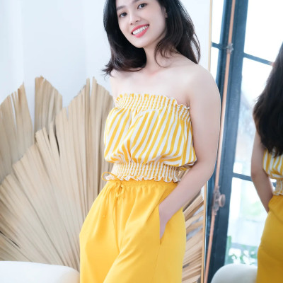 Đồ Bộ Mặc Nhà LMcation - Áo ống Carol màu sọc vàng & Quần váy dài Mila màu vàng