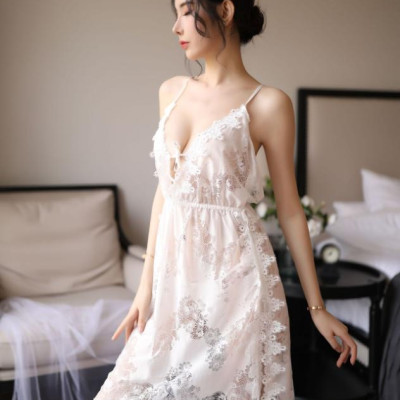 Đầm ngủ nữ trong suốt thiết kế gợi cảm quyến rũ