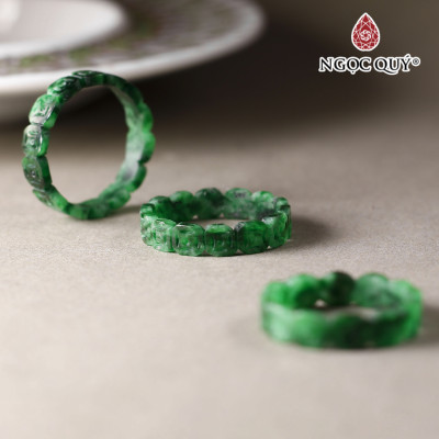 Nhẫn cẩm thạch sơn thủy khắc đồng tiền mệnh hỏa, mộc - Ngọc Quý Gemstones