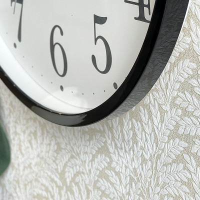 Đồng hồ Rhythm CMG619NR02- Kt 30.5 x 3.5cm, 630g, Vỏ nhựa. Dùng Pin.