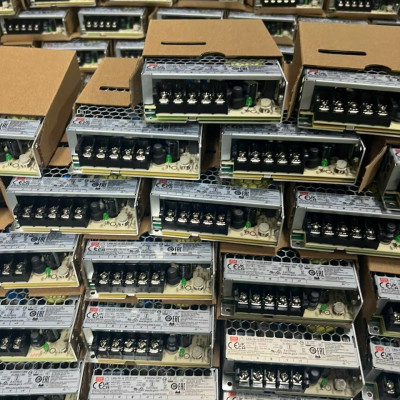 Nguồn tổ ong LRS-50-3.3 Meanwell (33W 3.3V 10A)  Hàng chính hãng