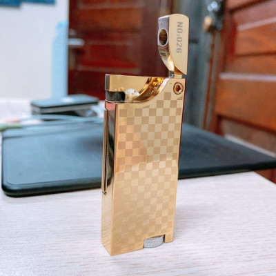 Vỏ Hột Quẹt Bật Lửa Xăng Đá NO:026 Thiết Kế Đẹp Độc Lạ Hoa Văn Caro Sang Trọng Cao Cấp