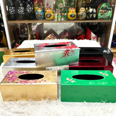 Hộp đựng khăn giấy chữ nhật sơn mài cao cấp Thanh Bình Lê đựng giấy để trong phòng khách hay nhà ăn, đẹp mắt và sang trọng