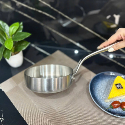 Chảo inox Nguyên khối nông lòng SEKA size 16, 22, 26,28cm sử dụng cho mọi loại bếp