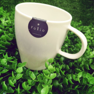 Cốc nhựa Folio có quai cầm 310ml được thiết kế kiểu dáng to hơn, tiện lợi hơn - hàng nội địa Nhật Bản