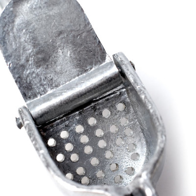 Dụng Cụ Ép Dập Hành Tỏi