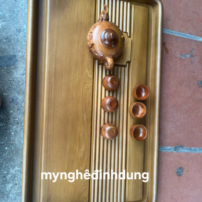 Khay trà chè bầy bộ ấm  chén  tiếp khách bằng bách xanh thơm nức 69x41x6cm 