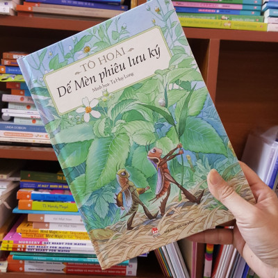 Dế Mèn Phiêu Lưu Ký - Tô Hoài (Tái bản 2018) - Tặng quà ngộ nghĩnh