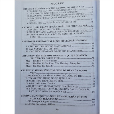 Sách Sổ Tay Ghi Chép Gia Phả Dòng Tộc - Phong Tục Thờ Cúng Tổ Tiên Của Người Việt - V2239D