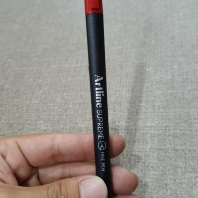 Bút Lông Kim Artline Supreme (0.4mm) - Đỏ