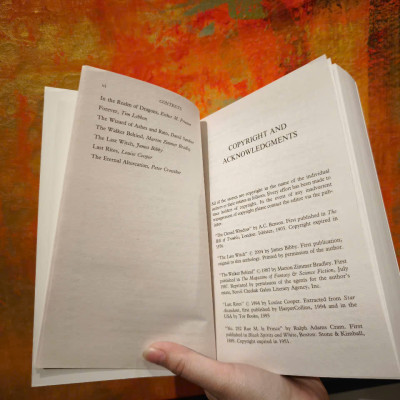 Sách -The Mammoth Book of Dark Magic by Mike Ashley - Fantasy /Short Stories /Anthologies in English