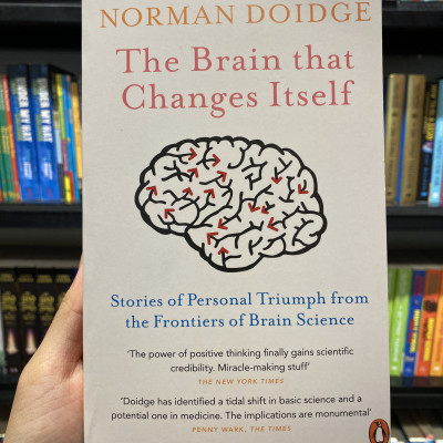 Sách - The Brain that Changes Itself by Norman Doidge - Sách Ngoại văn - English Book - Nhập khẩu UK