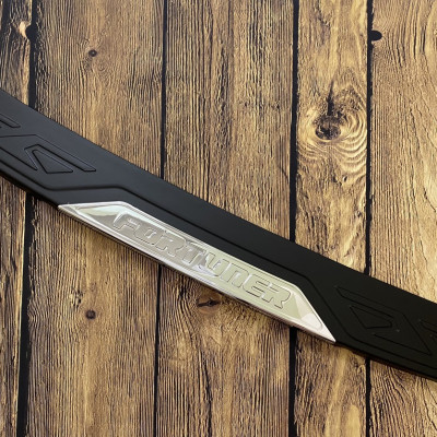 Nẹp Chống Trầy Cốp Sau Bằng Nhựa ABS Dành Cho Xe Toyota Fortuner Đời 2017-2019