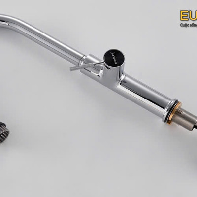 Vòi rửa chén nóng lạnh dây kéo, 4 chức năng sử dụng Eurolife EL-IK (3 màu)