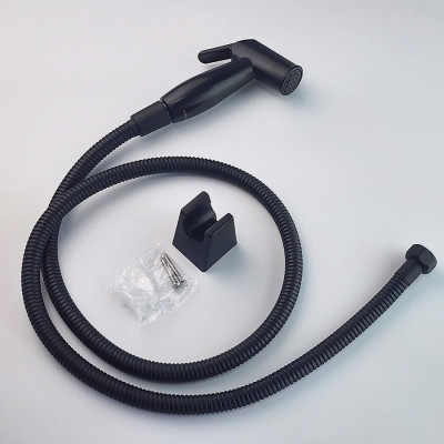 Bộ xịt vệ sinh cao cấp, tăng áp cao, khóa thông minh, chất liệu nhựa ABS mạ màu đen, màu vàng Eurolife EL-X13