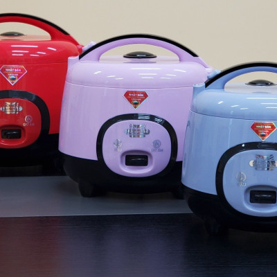 Nồi cơm điện 0.8 L Ladomax HA-7408 lòng niêu nấu cơm chín đều, có xửng hấp, cho 1- 3 người ăn - Hàng chính hãng