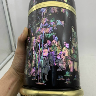 Hộp đựng trà ,chè bằng gỗ trắc đỏ đen kết hợp với khảm óc đỏ siêu víp kt 21×11.5cm